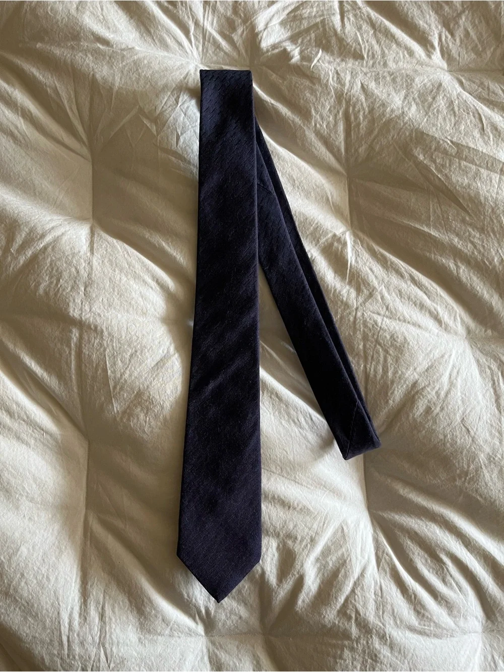 John Varvatos Dark Navy Textured 100% Silk Tie